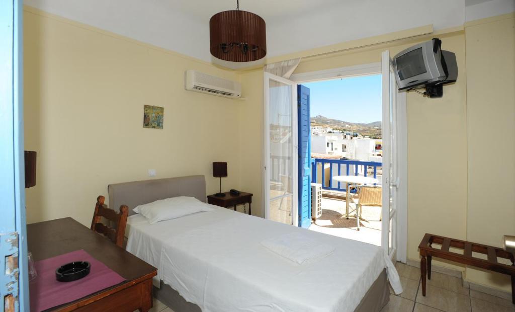 Delfinia Hotel Tinos Phòng bức ảnh